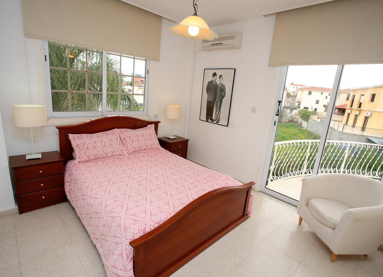 Villa The White House Larnaca Esterno foto