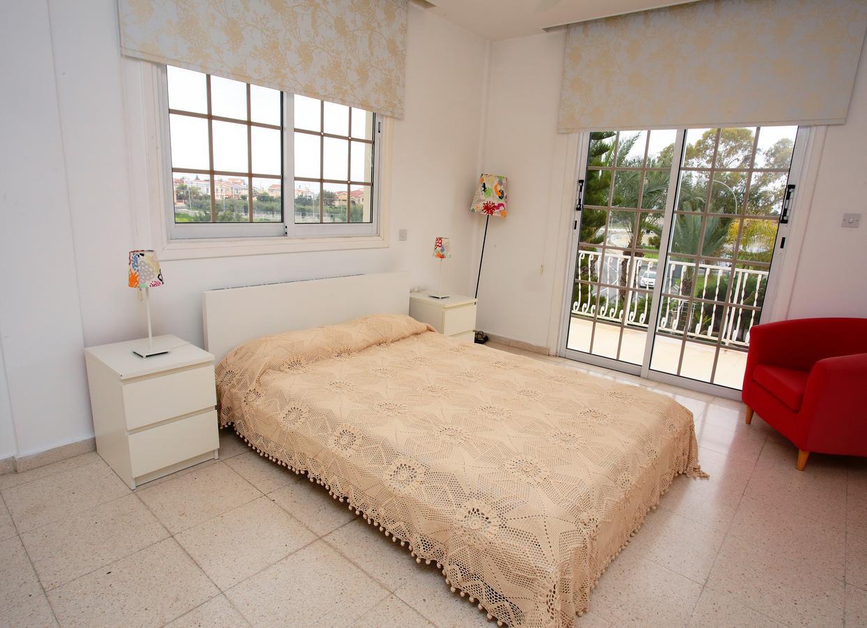 Villa The White House Larnaca Esterno foto