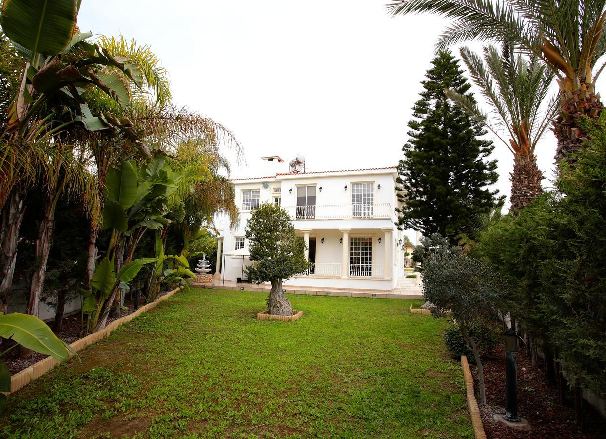 Villa The White House Larnaca Esterno foto