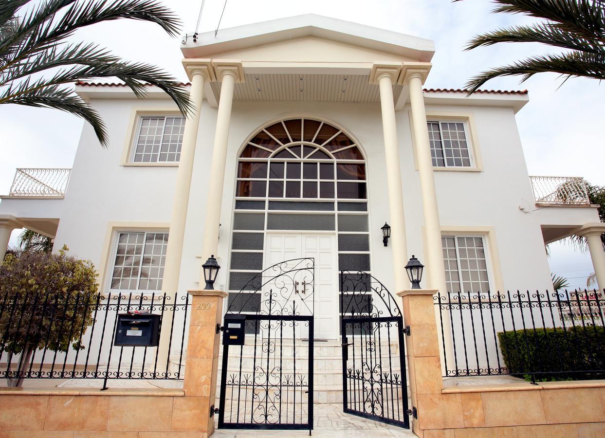 Villa The White House Larnaca Esterno foto
