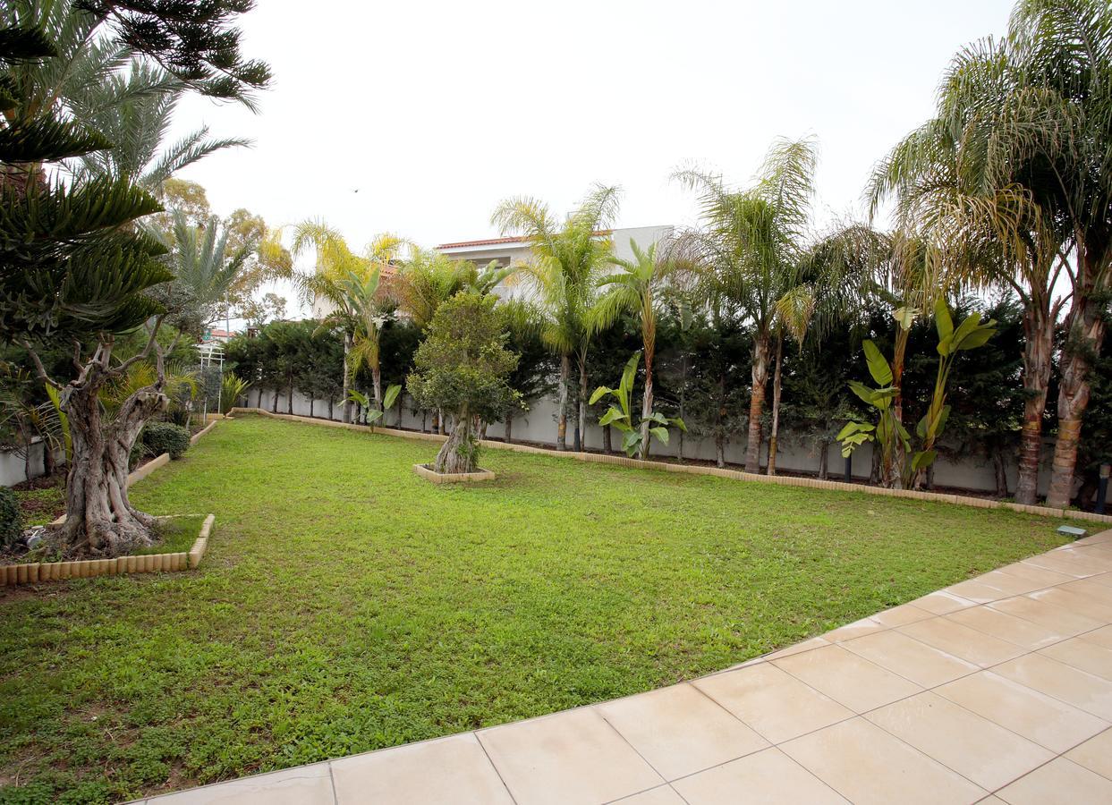 Villa The White House Larnaca Esterno foto