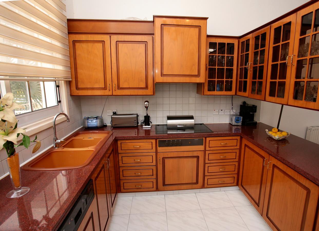 Villa The White House Larnaca Esterno foto
